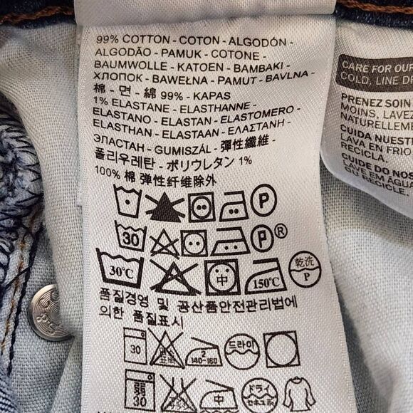 Levi's Cuffed Denim Pedal Pushers Size 6 Levi's Women's Pedal Pusher Jeans - Picture 7 of 8